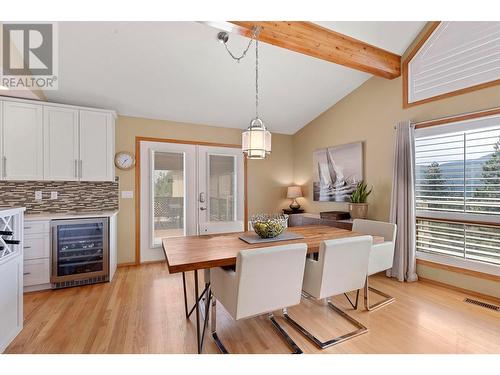 13757 Lakepine Road, Lake Country, BC - Indoor Photo Showing Laundry Room