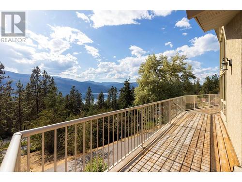 13757 Lakepine Road, Lake Country, BC - Indoor Photo Showing Kitchen With Stainless Steel Kitchen With Double Sink