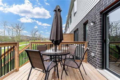 95 Woodedge Circle, Kitchener, ON - Outdoor With Deck Patio Veranda With Exterior