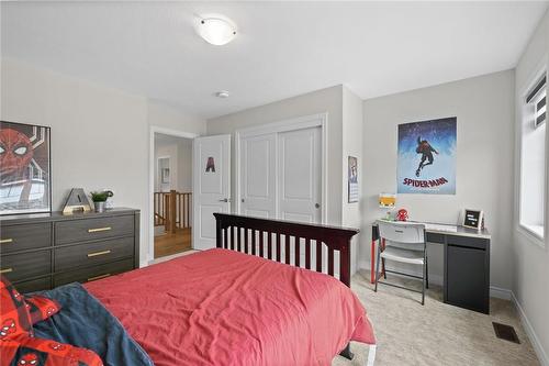 133 Blackbird Way, Hamilton, ON - Indoor Photo Showing Bedroom