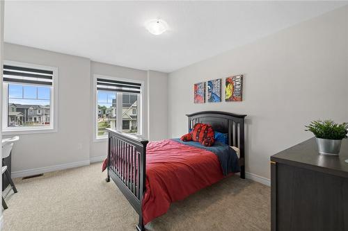 133 Blackbird Way, Hamilton, ON - Indoor Photo Showing Bedroom