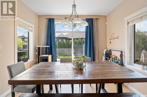 406 Wilkins Crescent, Saskatoon, SK - Indoor Photo Showing Dining Room