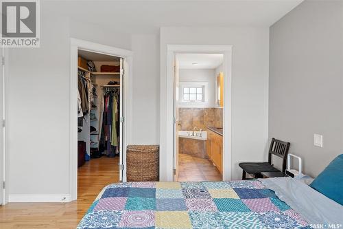 406 Wilkins Crescent, Saskatoon, SK - Indoor Photo Showing Bedroom