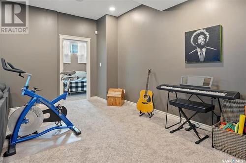 406 Wilkins Crescent, Saskatoon, SK - Indoor Photo Showing Gym Room