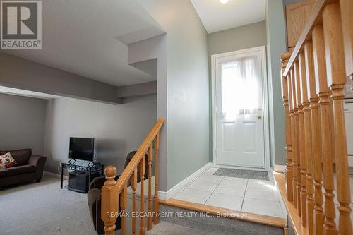 50 Phillipo Drive, Hamilton, ON - Indoor Photo Showing Other Room