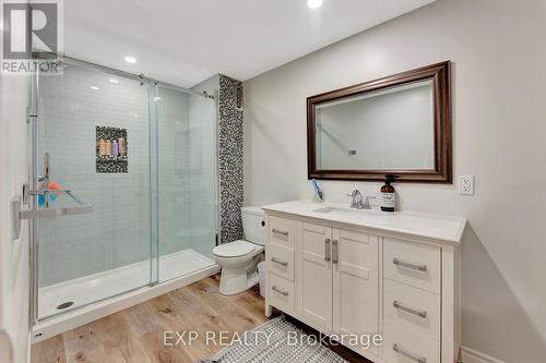 308 Lexington Road, Waterloo, ON - Indoor Photo Showing Bathroom