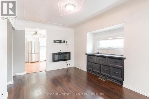 200 Tragina Avenue N, Hamilton (Homeside), ON - Indoor With Fireplace