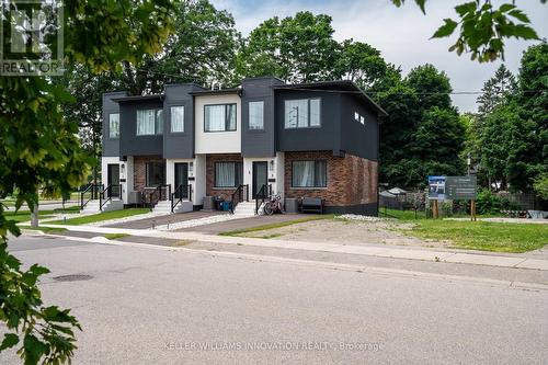 163 Grand River Avenue, Brantford, ON - Outdoor With Facade