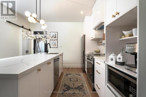 163 Grand River Avenue, Brantford, ON - Indoor Photo Showing Kitchen With Upgraded Kitchen