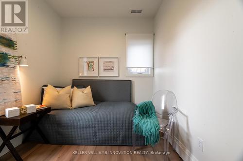 163 Grand River Avenue, Brantford, ON - Indoor Photo Showing Bedroom