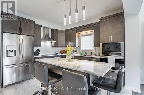 9469 Tallgrass Avenue, Niagara Falls, ON - Indoor Photo Showing Kitchen