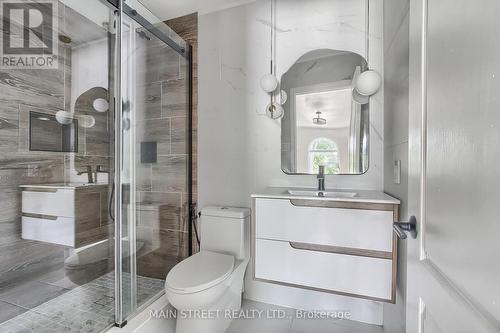 443 Sunnidale Road, Barrie (West Bayfield), ON - Indoor Photo Showing Bathroom