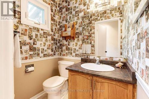 280 Mississaga Street, Oakville, ON - Indoor Photo Showing Bathroom