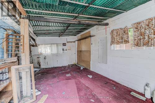 216 Livingstone Avenue, Toronto, ON - Indoor Photo Showing Garage