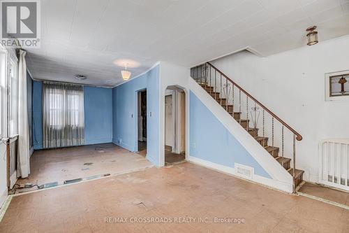 216 Livingstone Avenue, Toronto, ON - Indoor Photo Showing Other Room