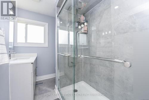 148 Primrose Crescent, Brampton, ON - Indoor Photo Showing Bathroom
