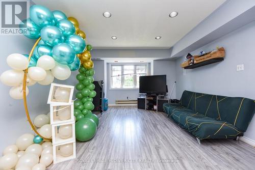 29 Rainforest Drive, Brampton, ON - Indoor Photo Showing Living Room