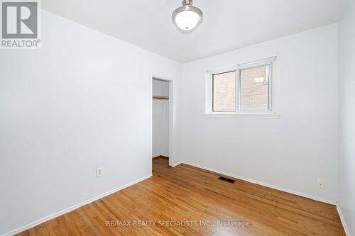 7333 Darcel Avenue, Mississauga, ON - Indoor Photo Showing Other Room