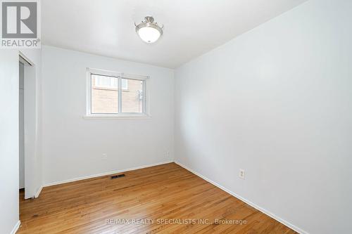 7333 Darcel Avenue, Mississauga, ON - Indoor Photo Showing Other Room