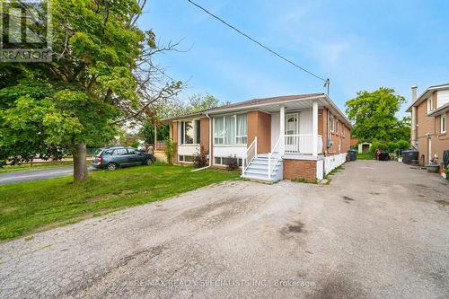 7333 Darcel Avenue, Mississauga, ON - Outdoor