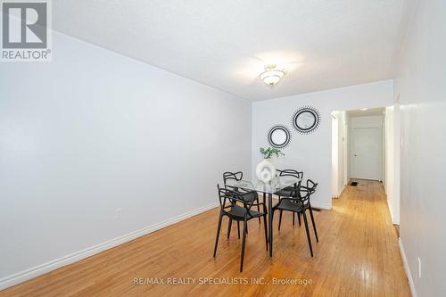 7333 Darcel Avenue, Mississauga, ON - Indoor Photo Showing Dining Room