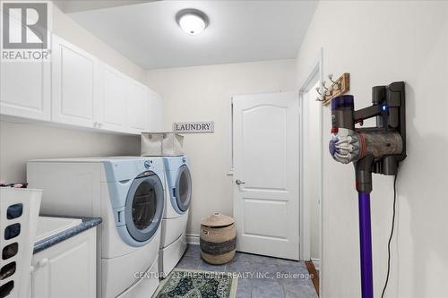11 Sorbonne Drive, Brampton, ON - Indoor Photo Showing Laundry Room