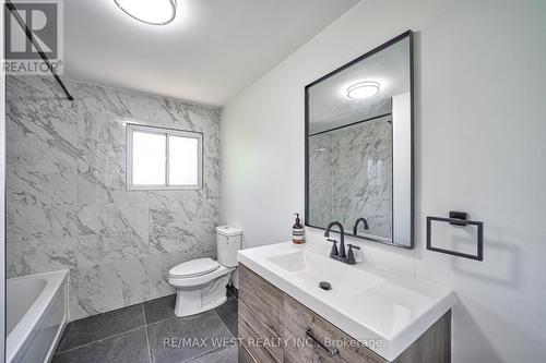 13 Skegby Road N, Brampton, ON - Indoor Photo Showing Bathroom