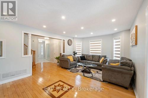 53 Pressed Brick Drive, Brampton, ON - Indoor Photo Showing Living Room