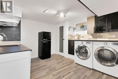31 Lilian Drive, Toronto, ON - Indoor Photo Showing Laundry Room