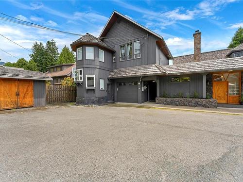 72 Park Rd, Lake Cowichan, BC 