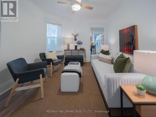 200 Simpson Avenue, Toronto, ON - Indoor Photo Showing Living Room