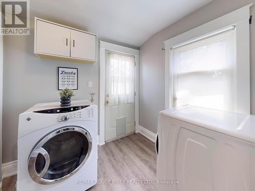 15 Patricia Avenue, Oshawa, ON - Indoor Photo Showing Laundry Room
