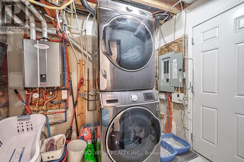 13 Midhope Way, Brampton, ON - Indoor Photo Showing Laundry Room
