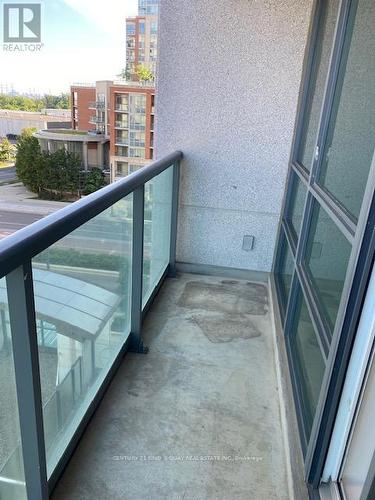 702 - 55 South Town Centre Boulevard, Markham, ON - Outdoor With Balcony With Exterior