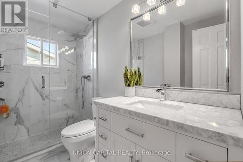 23 West Borough Street, Markham, ON - Indoor Photo Showing Bathroom