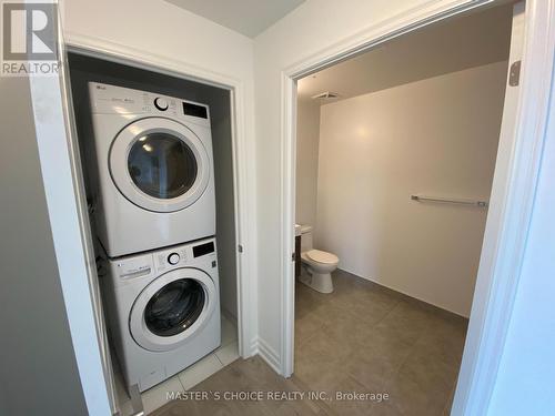 615C - 18 Rouge Valley Drive W, Markham, ON - Indoor Photo Showing Laundry Room