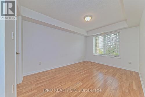 219 - 60 Mulligan Lane, Wasaga Beach, ON - Indoor Photo Showing Other Room