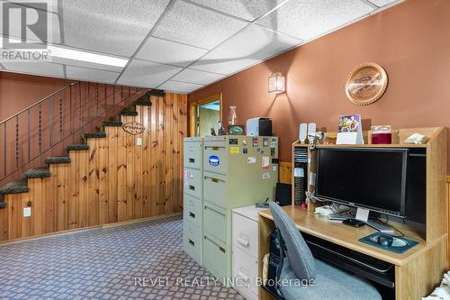 3093 Hwy 26, Springwater (Minesing), ON - Indoor Photo Showing Office