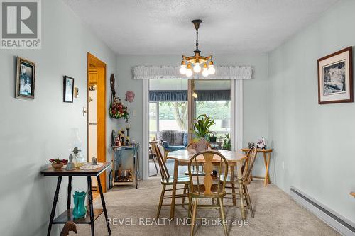 3093 Hwy 26, Springwater, ON - Indoor Photo Showing Dining Room