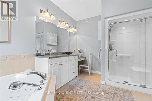 49 Maplehurst Crescent, Prince Edward County, ON - Indoor Photo Showing Bathroom