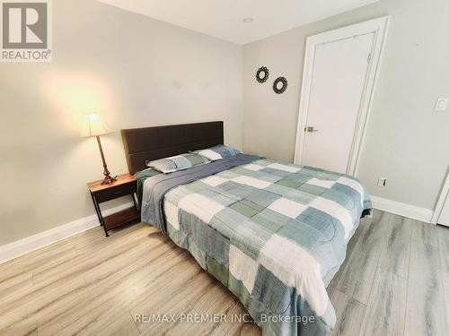 165 Claremont Street, Toronto, ON - Indoor Photo Showing Bedroom