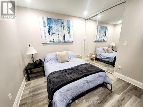 165 Claremont Street, Toronto, ON - Indoor Photo Showing Bedroom