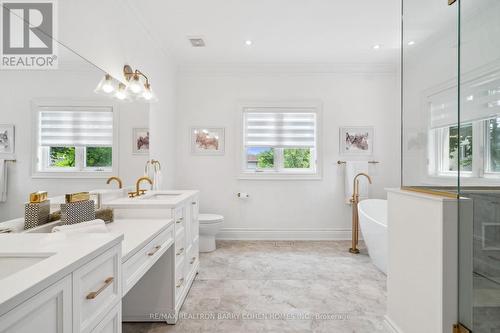 487 Glengarry Avenue, Toronto, ON - Indoor Photo Showing Bathroom