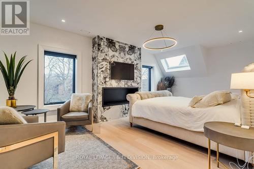 62 Maple Avenue, Toronto (Rosedale-Moore Park), ON - Indoor Photo Showing Bedroom