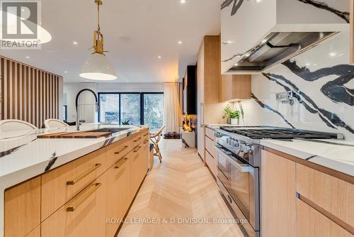 62 Maple Avenue, Toronto (Rosedale-Moore Park), ON - Indoor Photo Showing Kitchen With Upgraded Kitchen