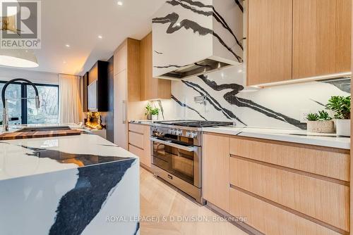 62 Maple Avenue, Toronto, ON - Indoor Photo Showing Kitchen