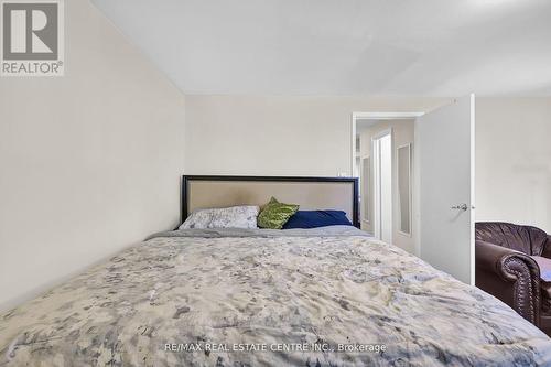 82 - 222 Pearson Street, Oshawa, ON - Indoor Photo Showing Bedroom