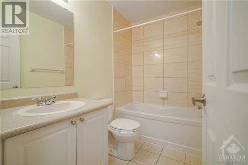 Main Bath - 164 Sunshine Crescent, Ottawa, ON - Indoor Photo Showing Bathroom