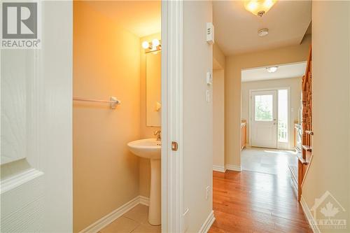 Powder Room - 164 Sunshine Crescent, Ottawa, ON - Indoor