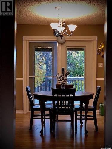 43 Buttercup Crescent Nw, Moose Jaw, SK - Indoor Photo Showing Dining Room